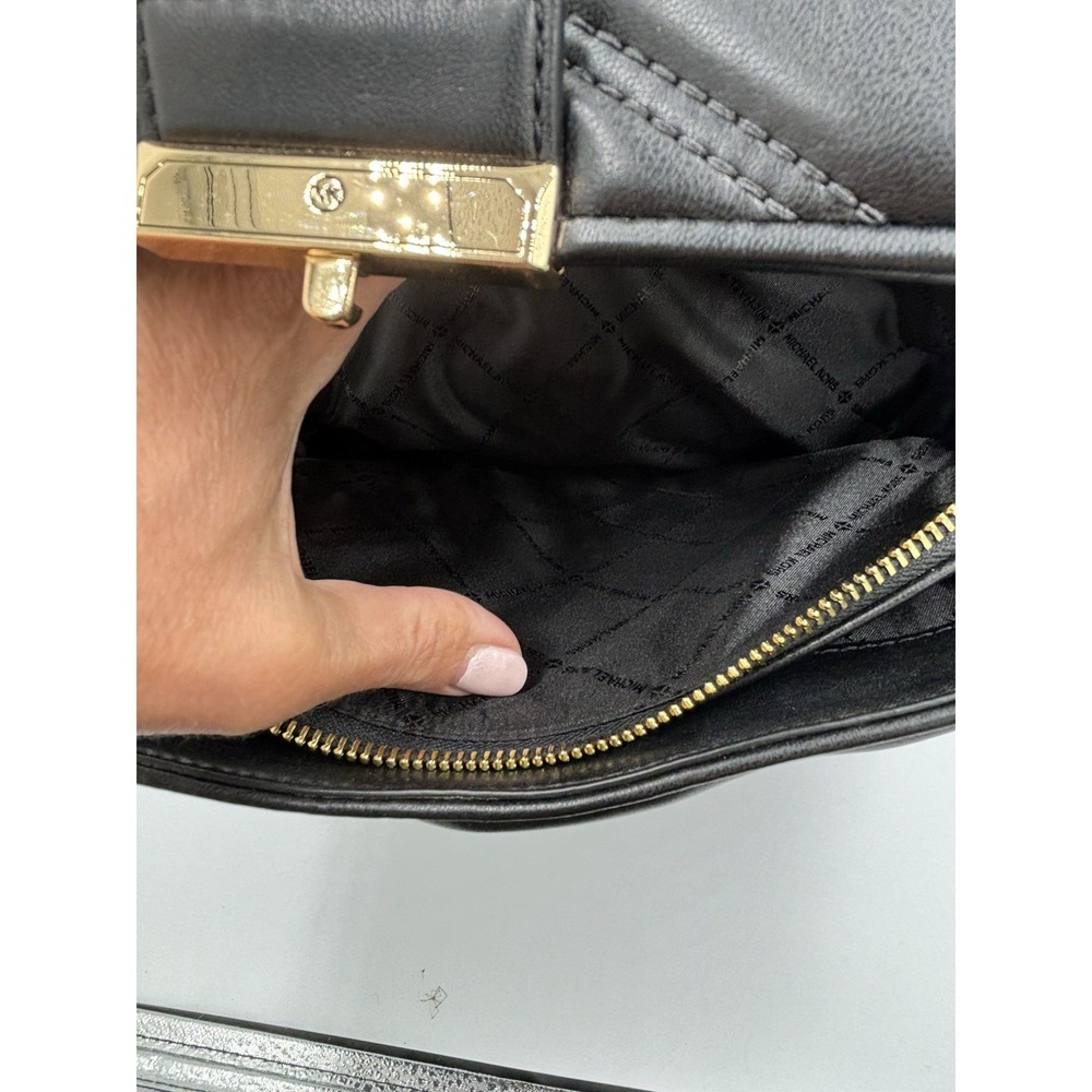 Michael Kors Serena Backpack Quilted Leather Flap Black & Gold mult pockets MED - Picture 9 of 14